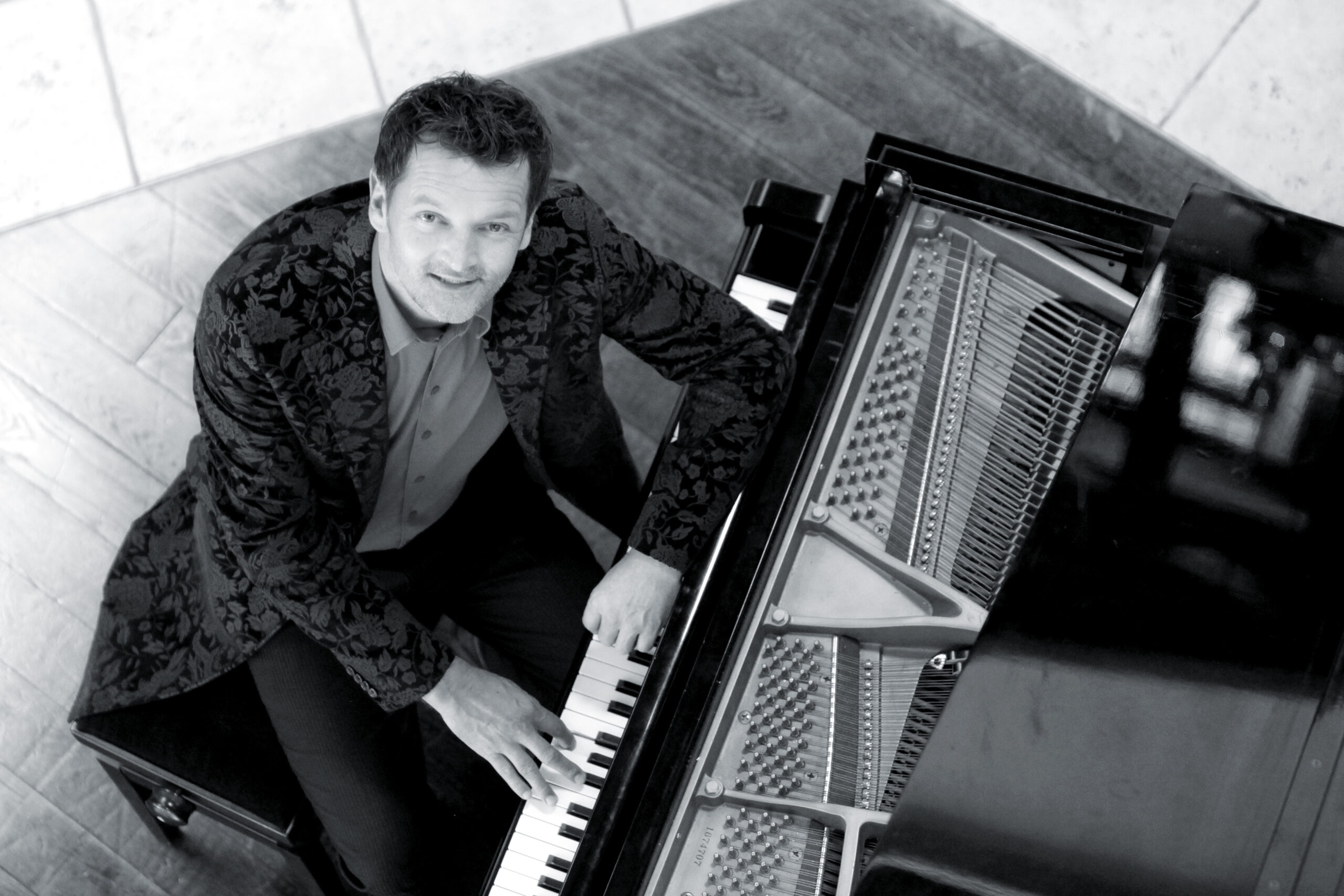 Martin Rumberger spielt Piano